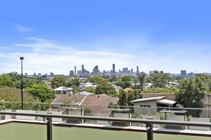 North-facing two-bedroom apartment with Brisbane skyline views