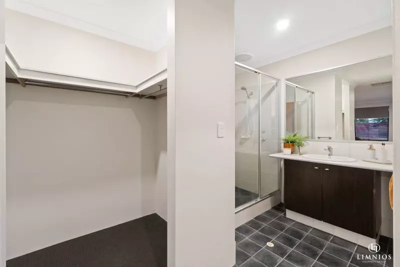 Super Spacious Family Living!