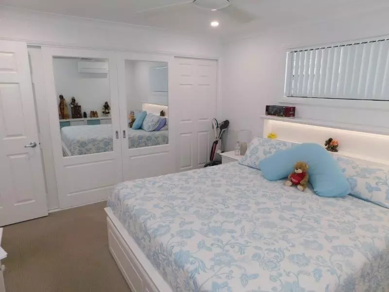 Site 467 (Pre Loved) Bayway Village