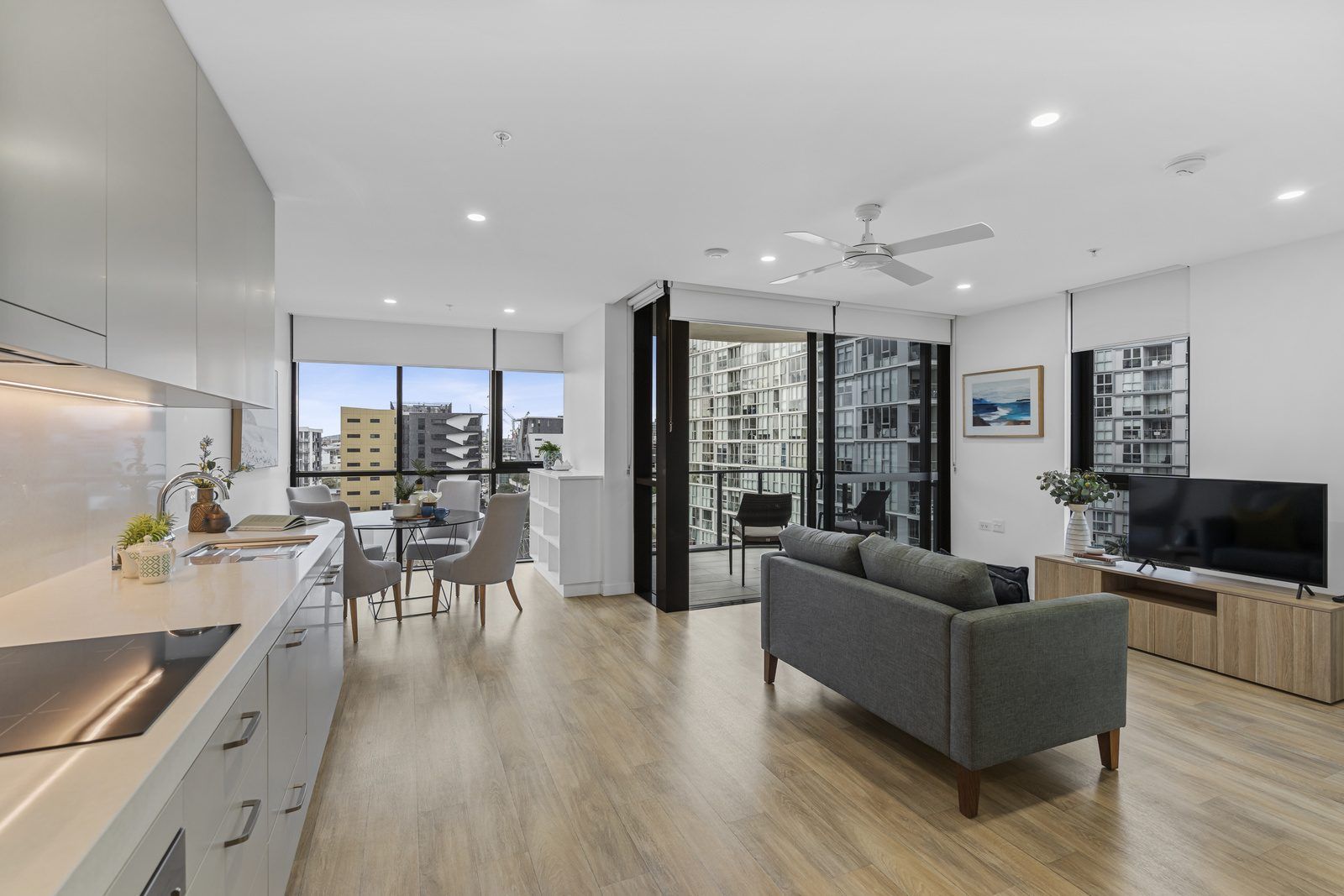 Seamless one bedroom apartment