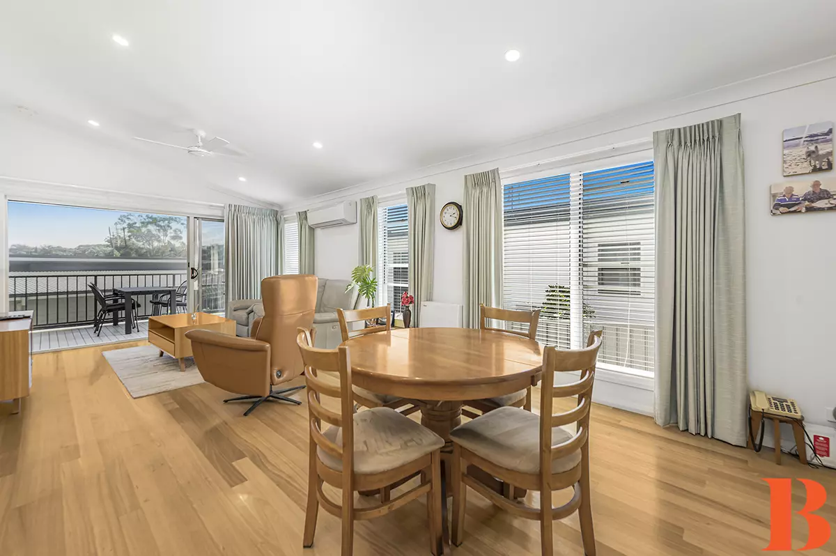 DEPOSIT TAKEN / UNDER CONTRACT - Gated Community - Minutes walk to Pool, Community Centre and Shopping