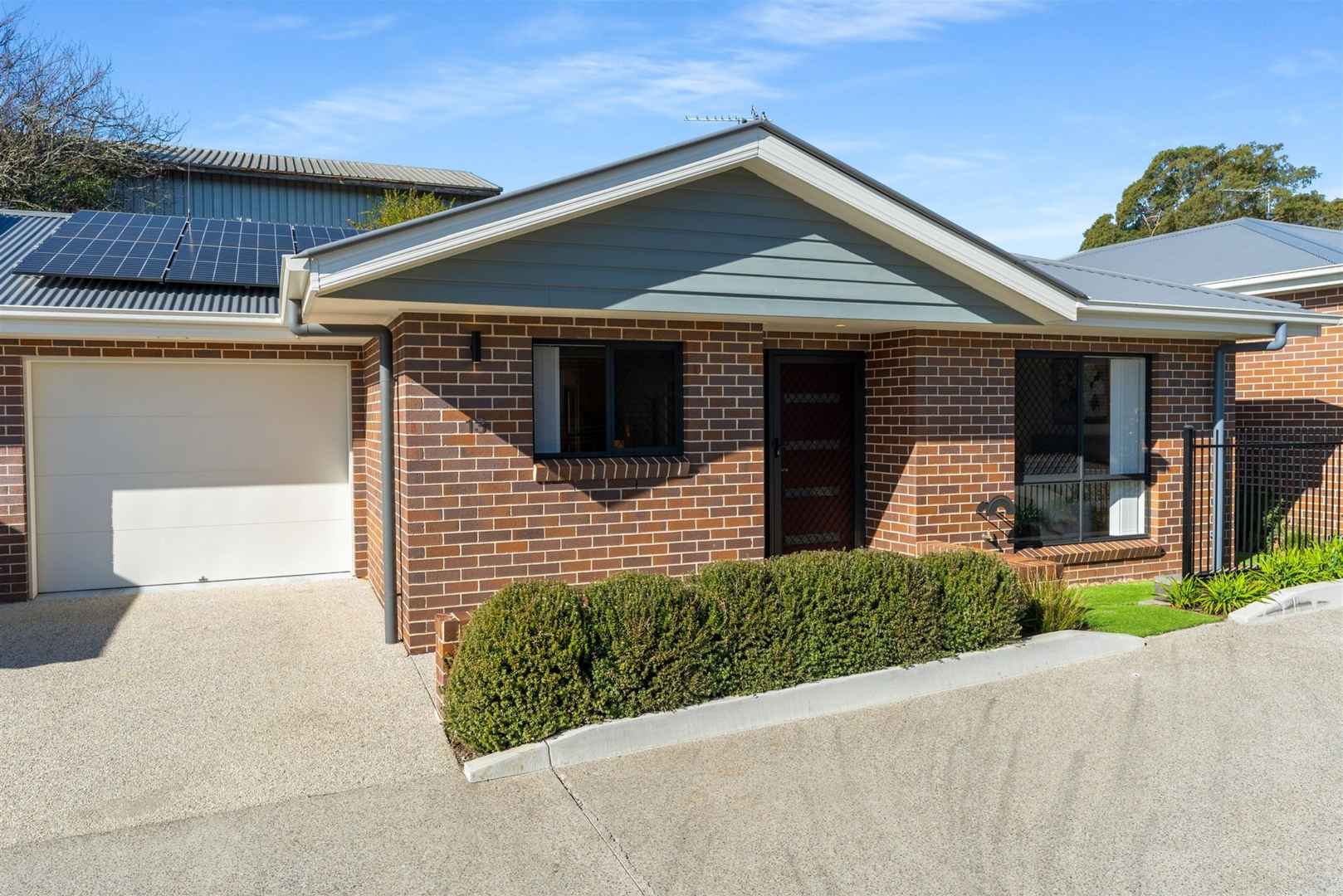 Oak Tree Retirement Village Moss Vale - 2 Bedroom + 1 Bathroom + Powder Villa