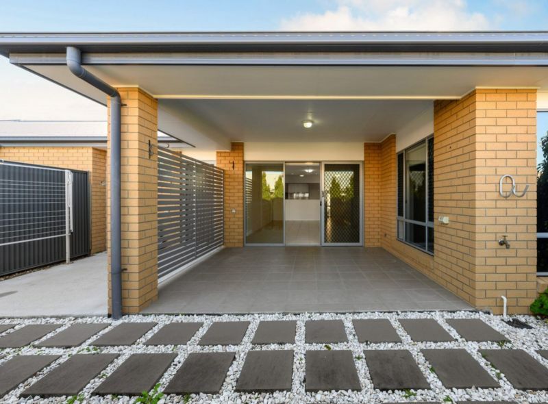 UNDER OFFER 10/1 McClintock Drive, Murrumba Downs