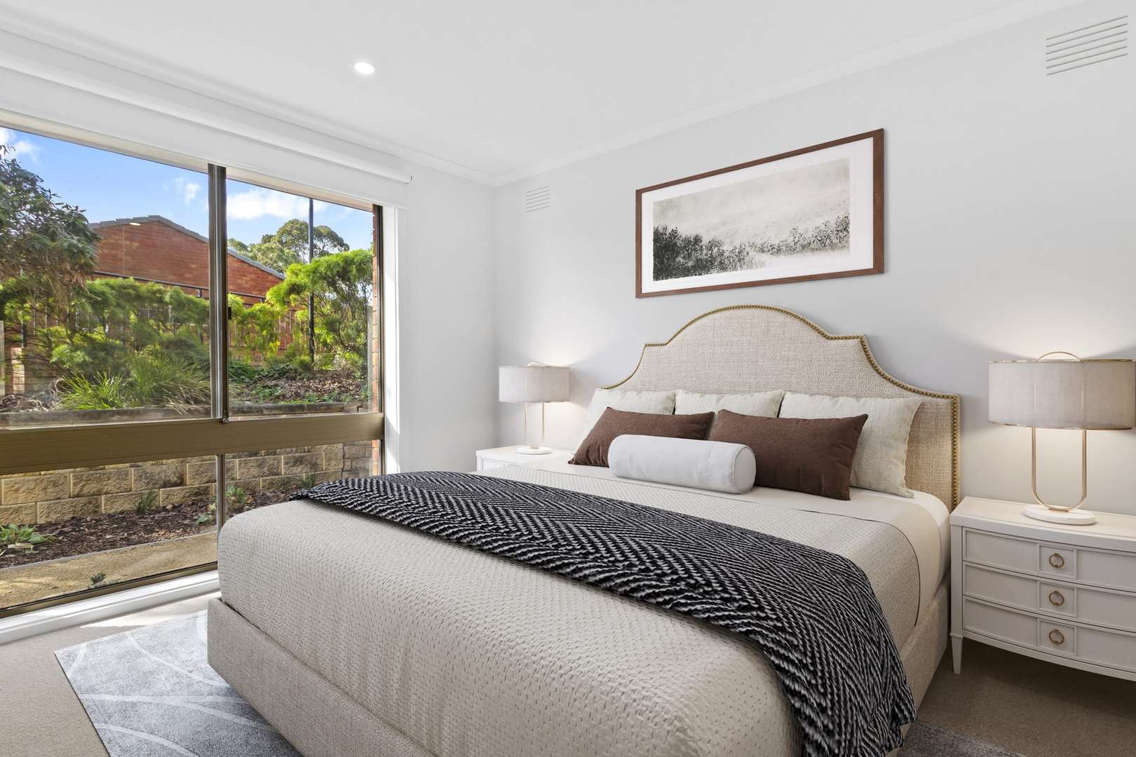 Relaxed Living, Modern Finish