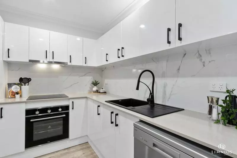 Simply Stunning and Feature Packed!