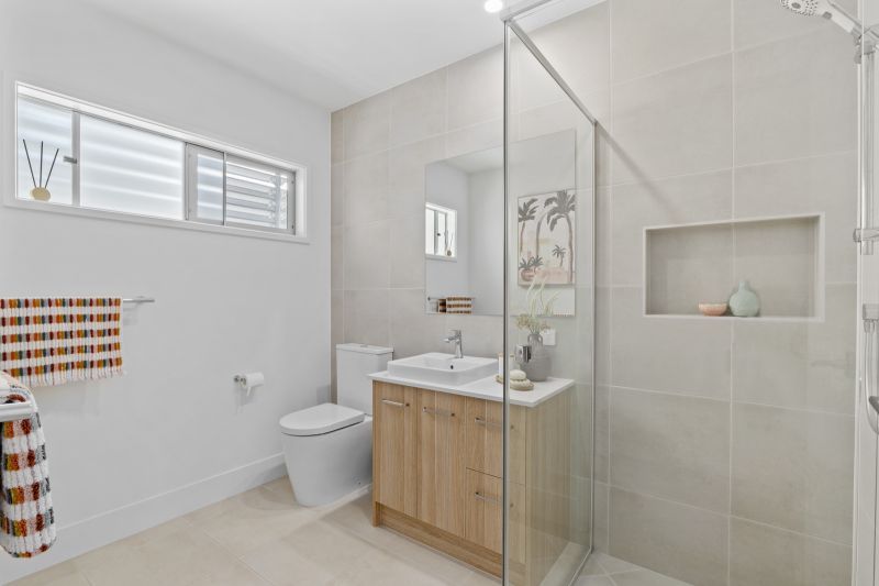 Site 153 - Established Kalbar