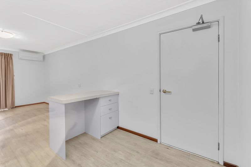 Delightful Apartment with Garden Views and easy Village Access