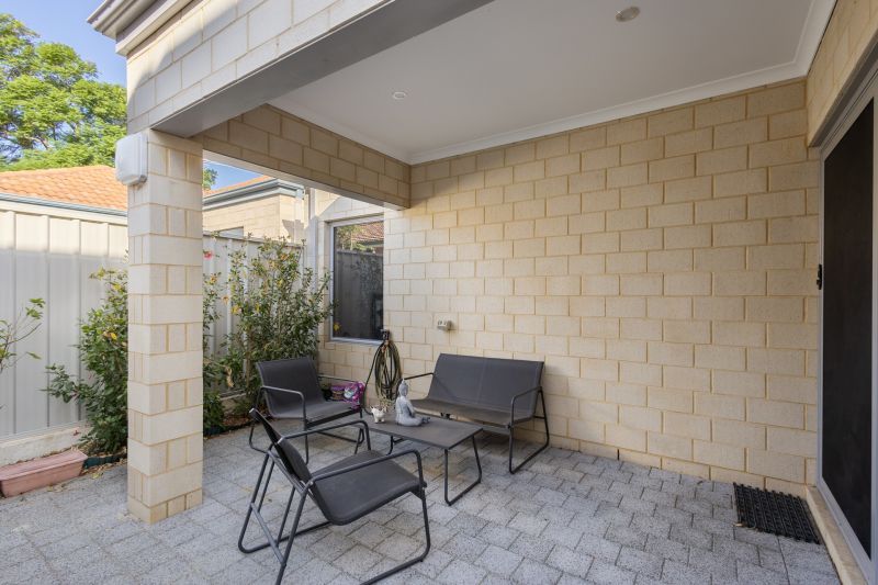 Spacious, Modern & Unparalleled Location!!