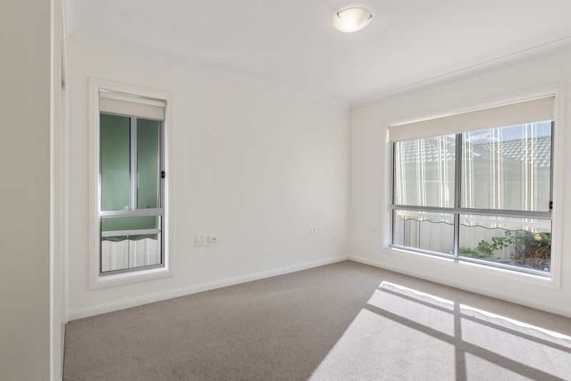 Waratah Highlands Retirement Village - 2 Bedroom plus Study lovely villa