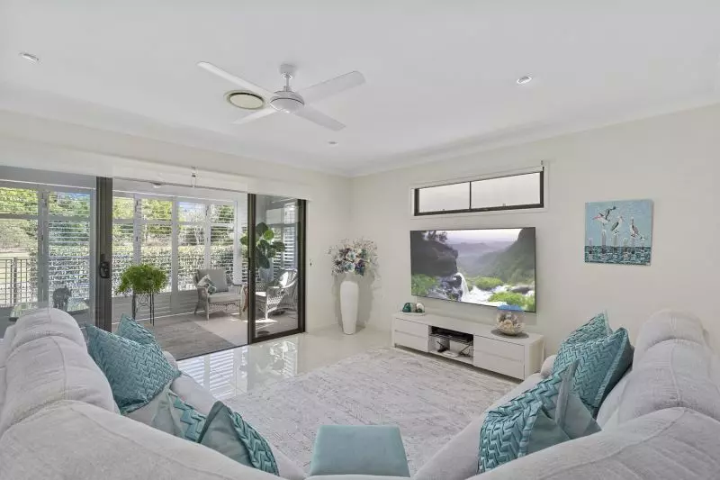 Light Filled Home with Peaceful Outlook