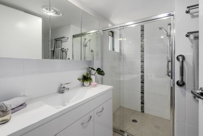 Spacious two-bedroom villa close to community centre