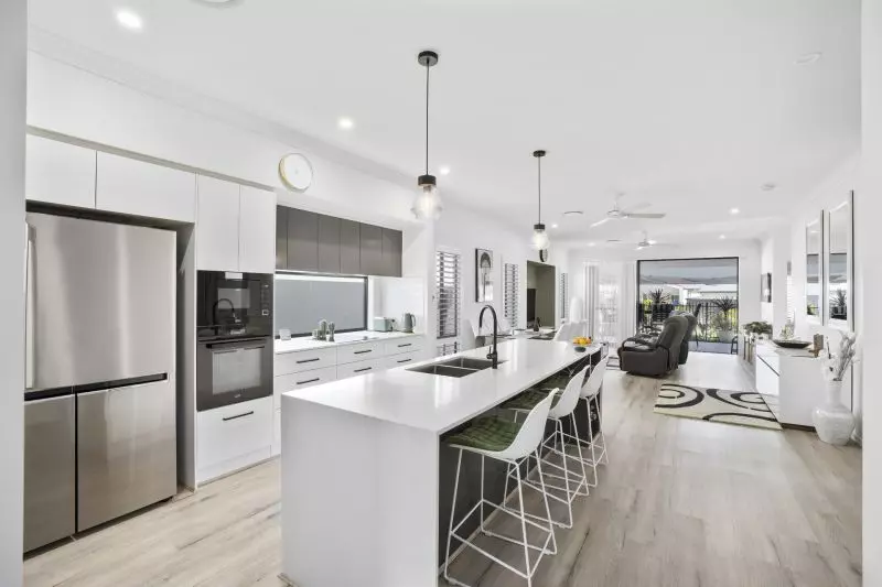 Site 330 - Established Berwick - Under Offer