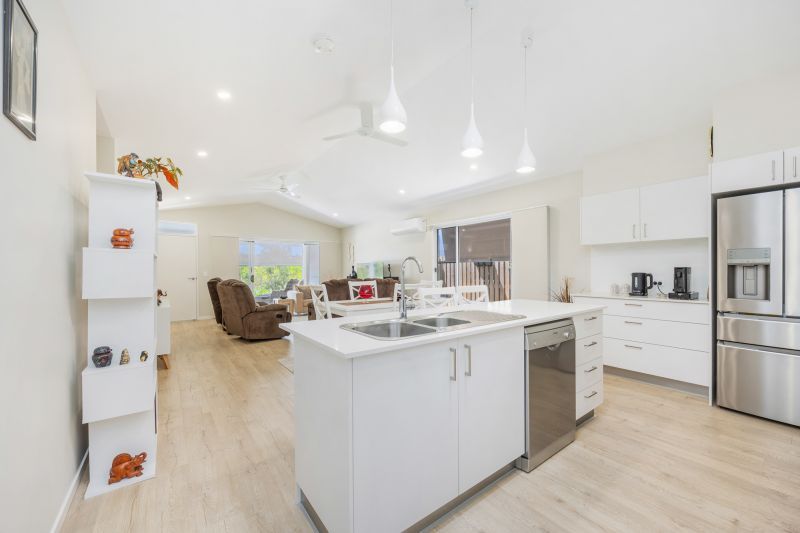 Bespoke Modern Home – Move-In Now - Ready for Effortless Living!