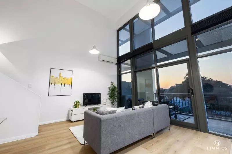 Vibrant Inner City Living!