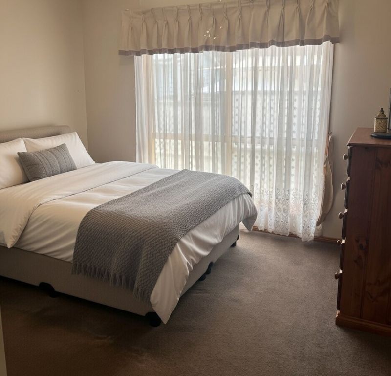 Two Bedroom Villa - Quiet Street.