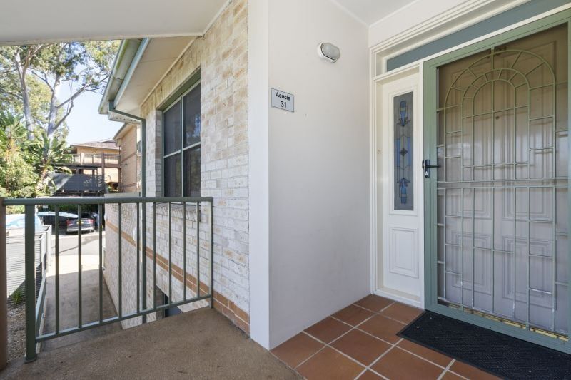 Enjoy the benefits of a vibrant community in a close proximity to the Centenary Centre