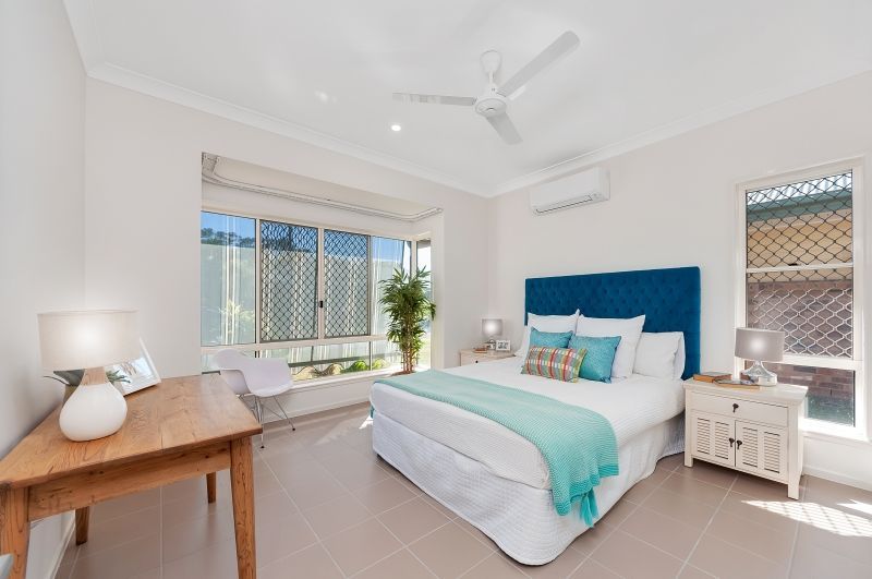 Two-bedroom villa with garage