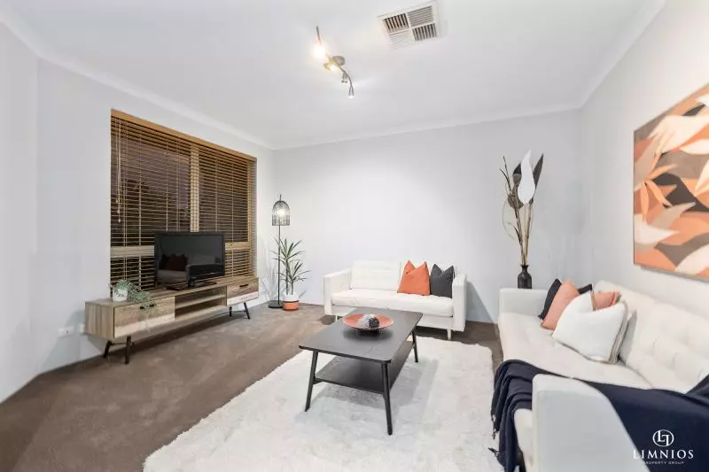 Stylish and Spacious Family Home on a big Land!