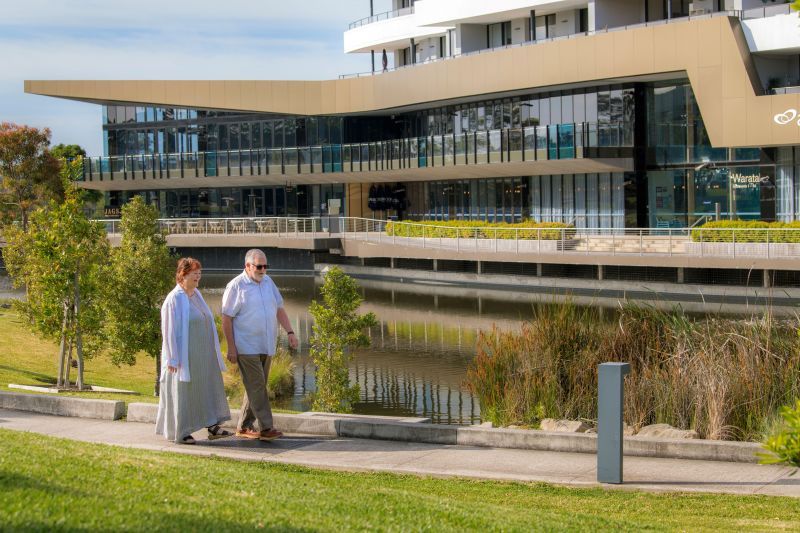 Spacious, light-filled 2-bedroom apartment with private balcony