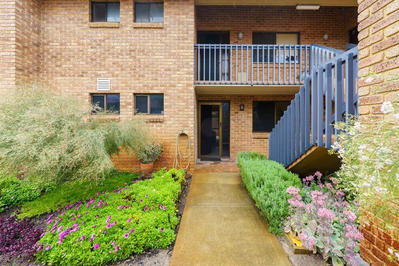 Low-Maintenance Villa with Garden Outlook Near Clubhouse