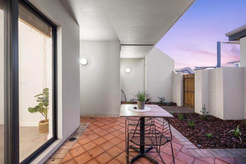 Modern living and superb location!