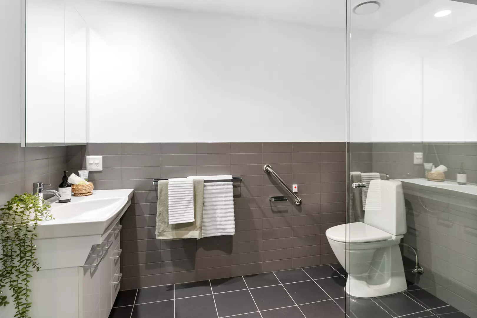 Relaxed Retirement Living in the heart of Vermont South