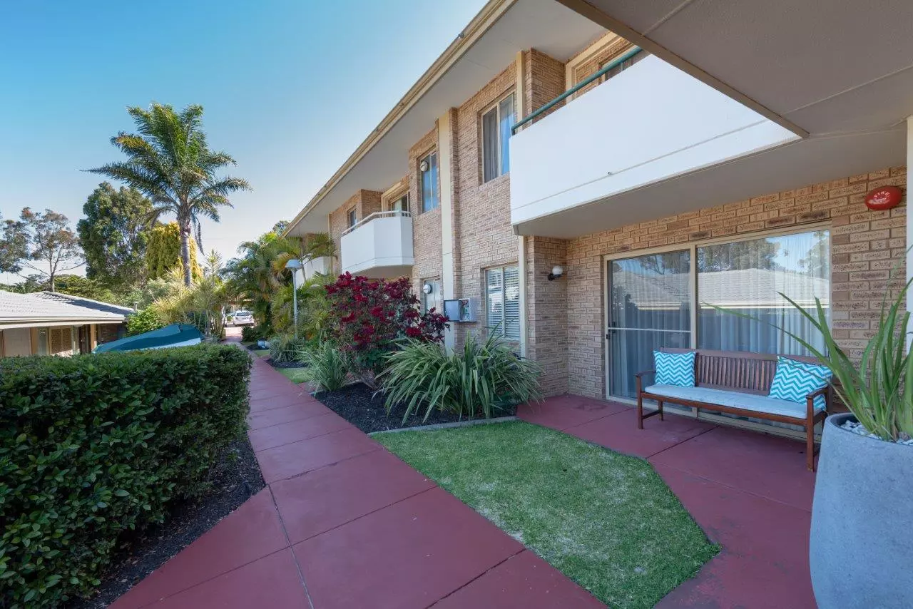 Serviced Apartments Glengarry Village 