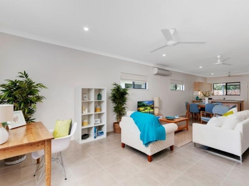 2 bedroom unit with private terrace