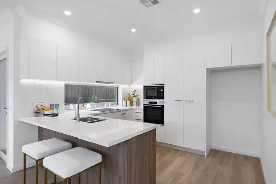 Single level stand alone villa