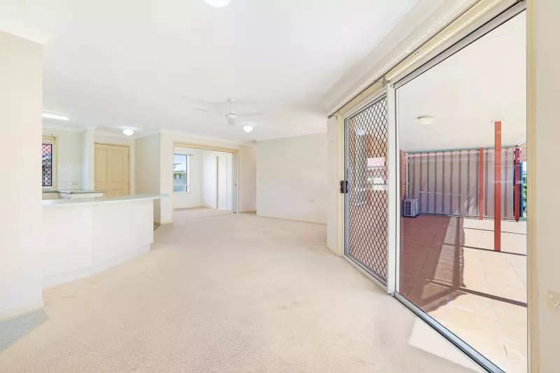 A Connected Lifestyle in a Quiet Village Pocket