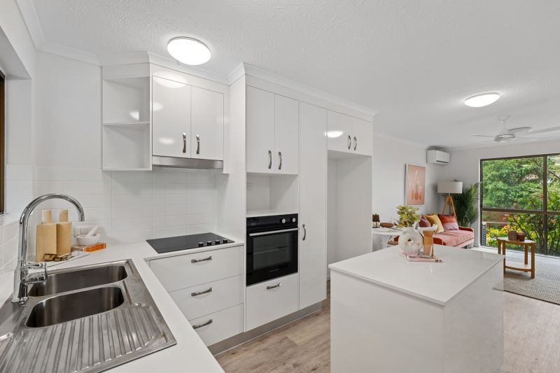 One bedroom plus study home close to community facilities