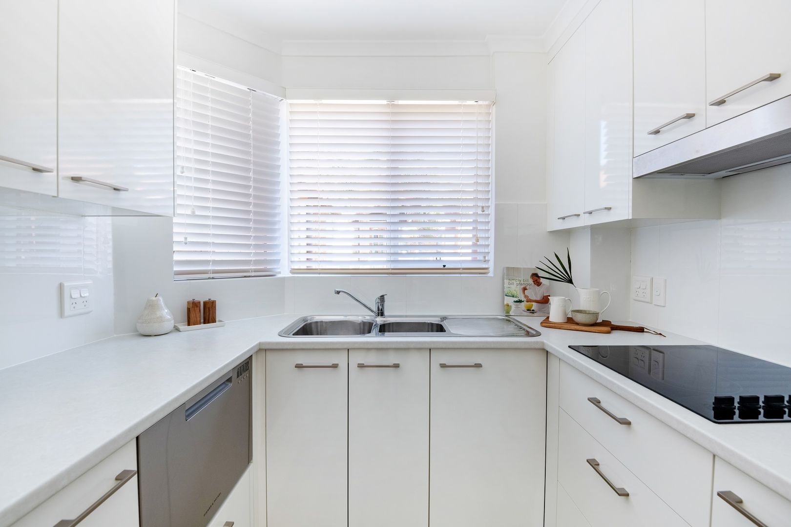 Refurbished One Bedroom Apartment with Private Balcony