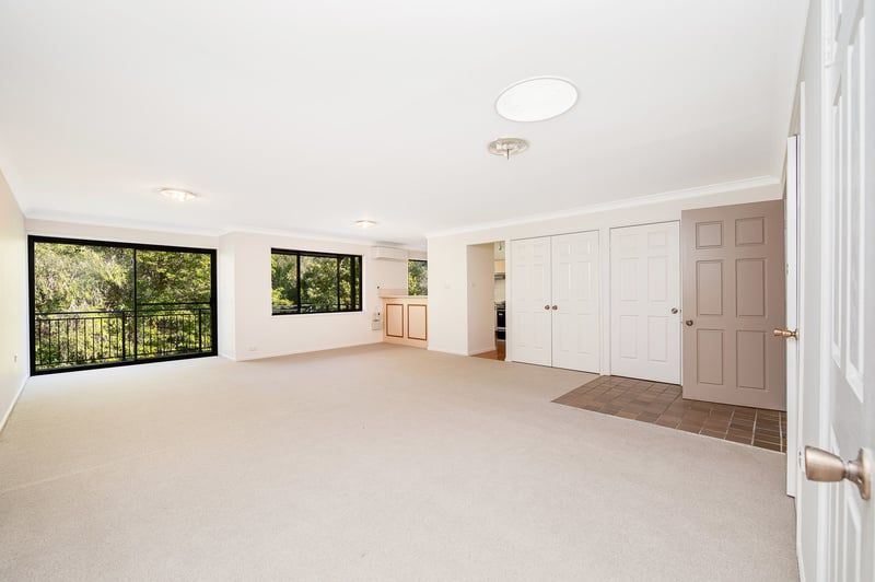 Bright, Updated Home with Idyllic Rainforest Views