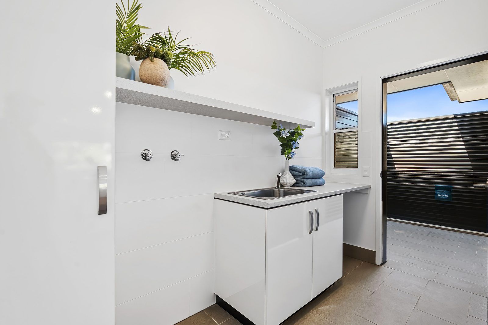 Retire in style on the Sunshine Coast!