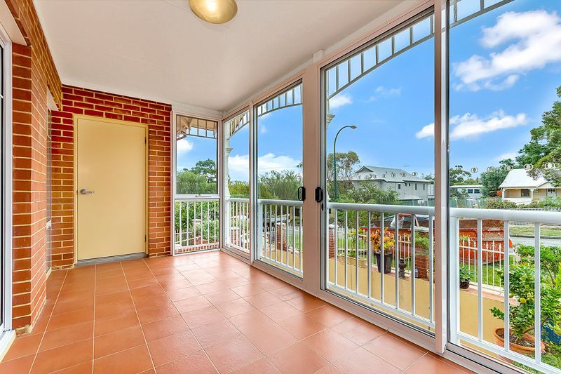 North Facing Apartment Stunning  in every way