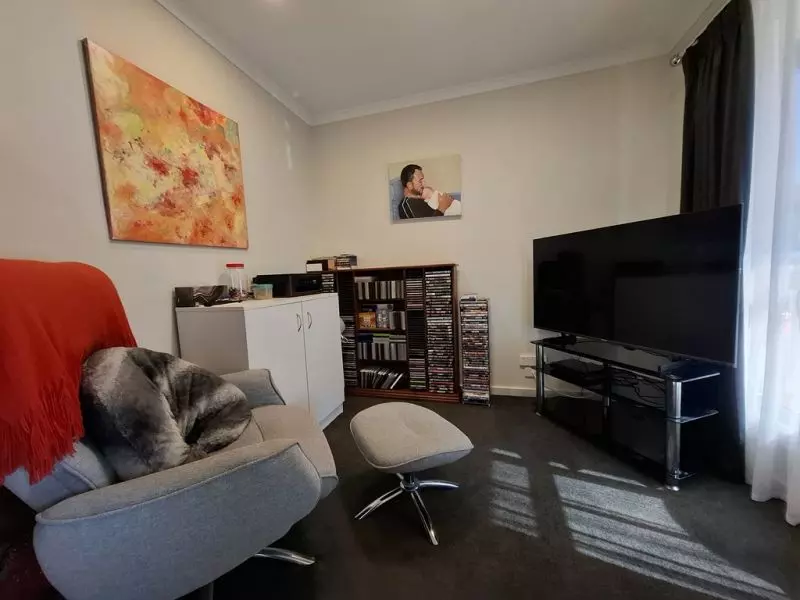 Set in a Picturesque Community!