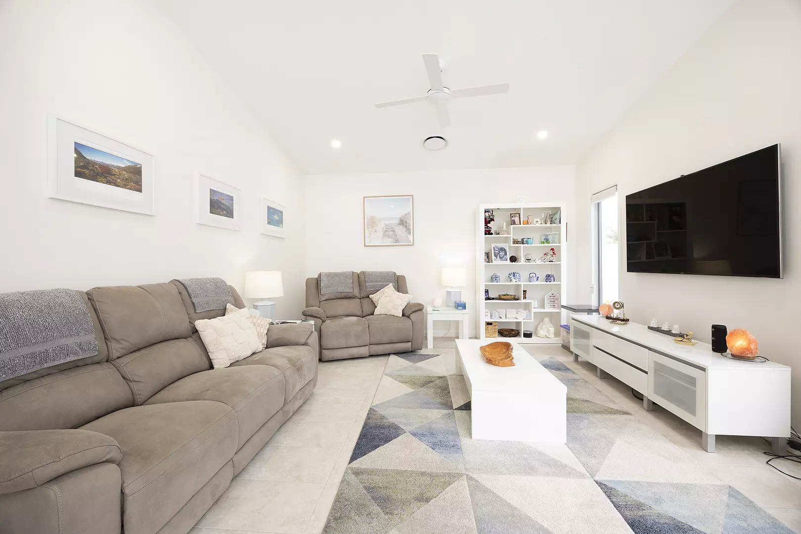 Palmetto 329 - Natural Light with a Beautiful Outlook