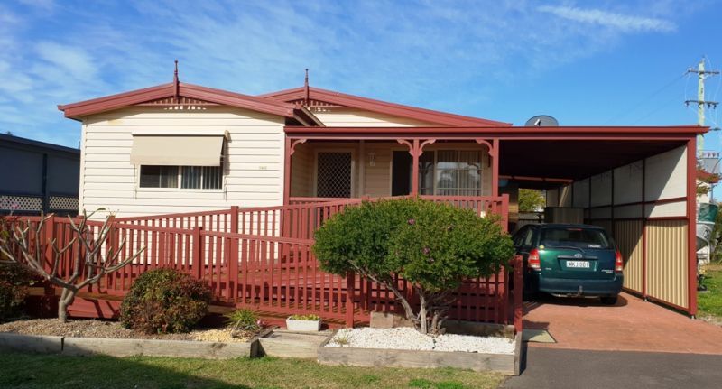 Jettys by the Lake - site 192c