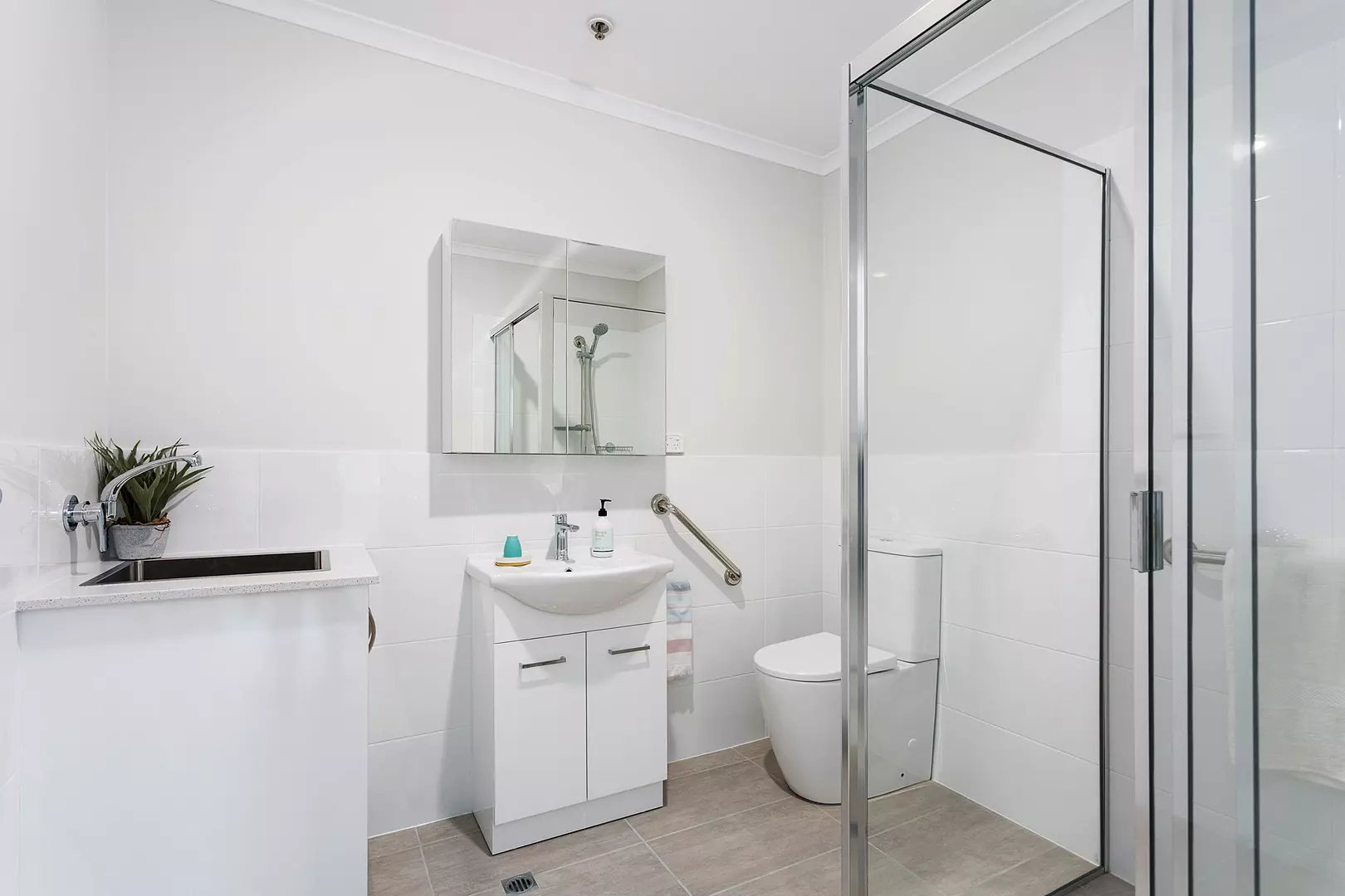 Resthaven Melrose Park Retirement Living offers comfortable 1, 2, and 3- bedroom units perfectly positioned between Glenelg Beach and Adelaide’s thriving CBD