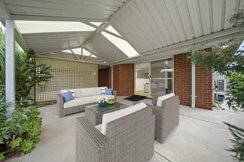 UNDER OFFER - Very Homely and Inviting Villa