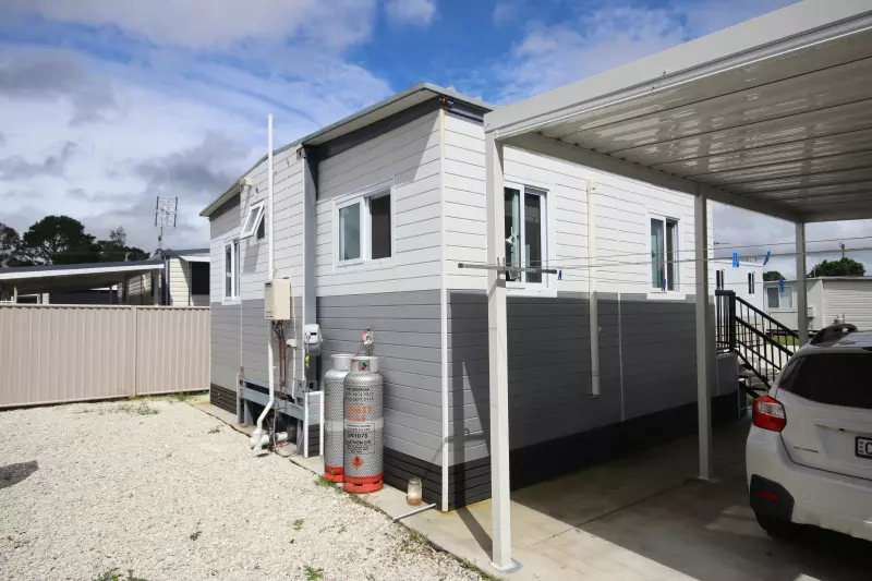 Chinderah Lakes – Over 50’s ‘Pet Friendly’ residential park