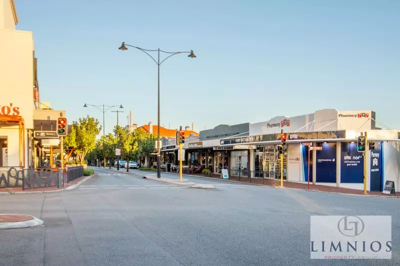 Super spacious, lock and leave Urban living