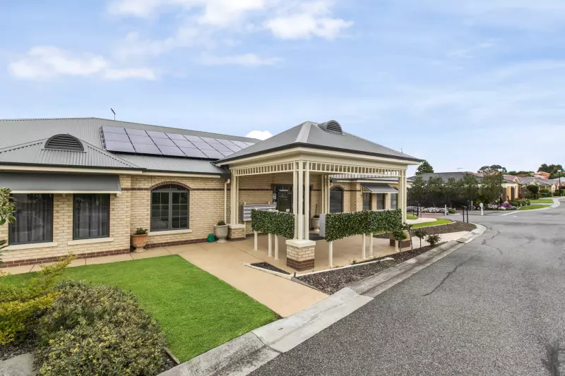 Rare Opportunity 3 bedroom home at Saffron Grove