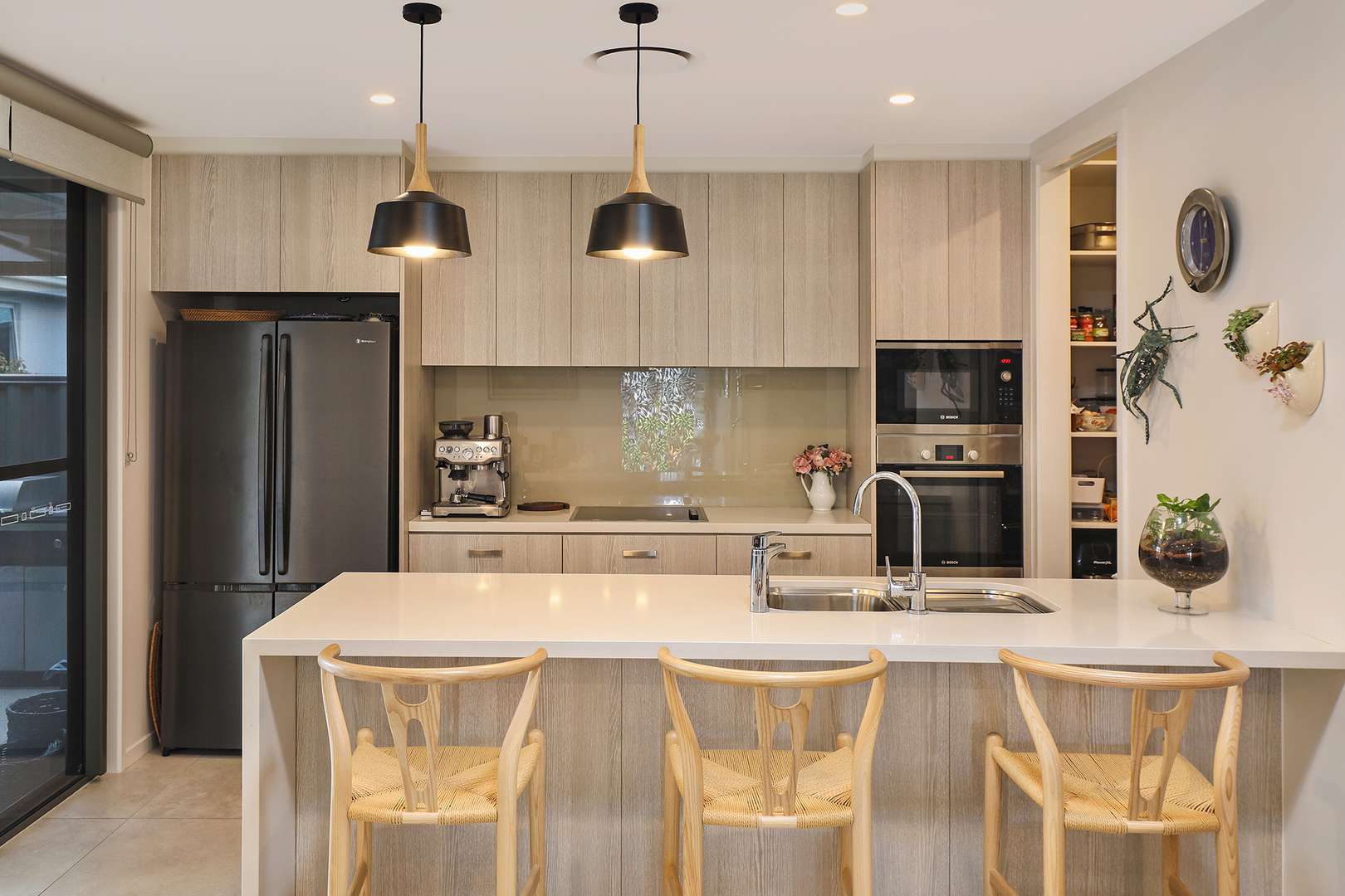 Pristine, Effortless, Convenient! Villa 93 Living Gems