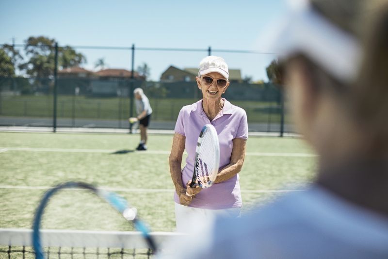 Corner north-facing apartment with spectacular Broadbeach Skyline views