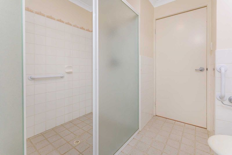 ARCADIA WATERS MADDINGTON - Massive Price Reduction