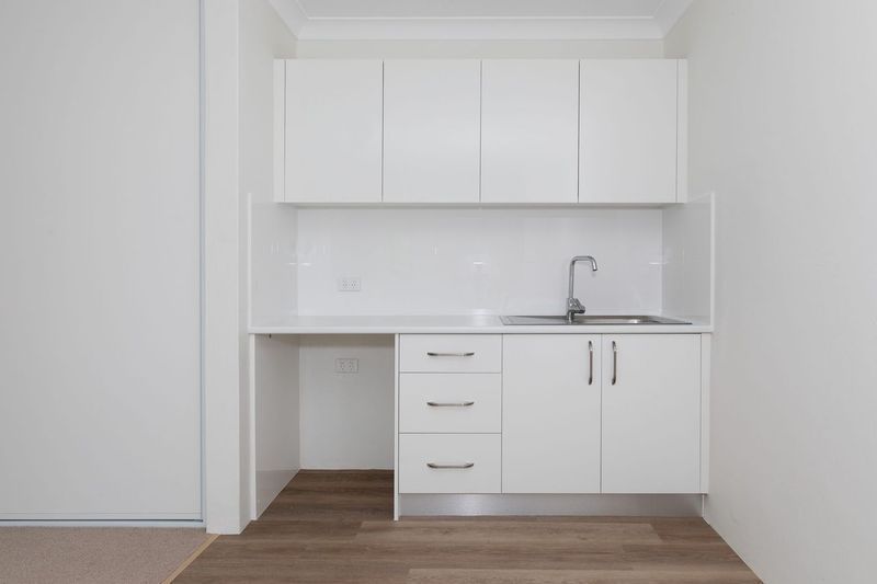 Beautiful Renovated Studio Serviced Apartment for those requiring assisted independent living -DEPOST TAKEN