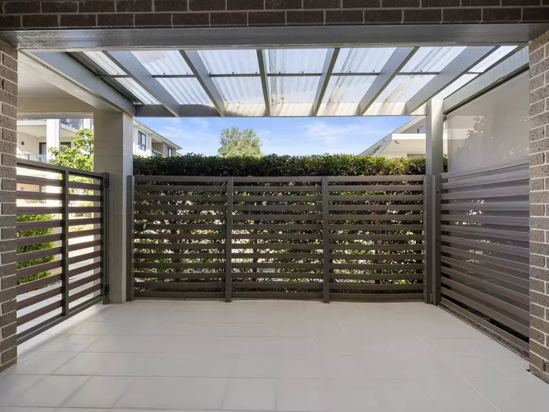 Private Villa Near Community Centre