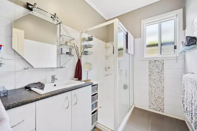 Beautifully Updated Modern Retreat