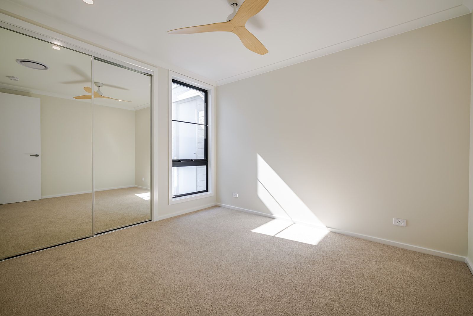 LOT 40 BURLEIGH A1